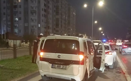 Samsun Atakum'da Zincirleme Trafik Kazası: 3 Yaralı