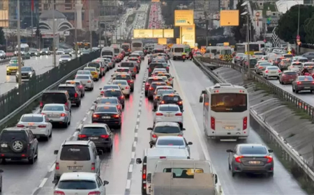 Tarihi Yarımada’da Yeni Dönem: Londra Modeli ile Araç Girişleri Ücretli Oluyor