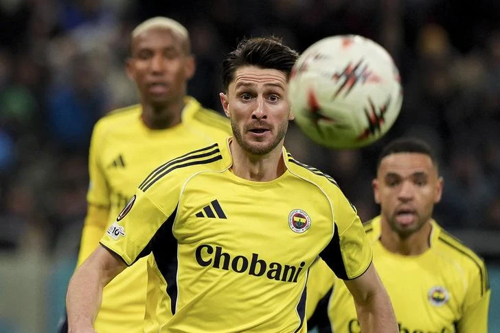 Fenerbahçe'nin FCSB ile berabere kalması sonrası sert sözler! "Bu kadar pozisyon verirsen..." G5