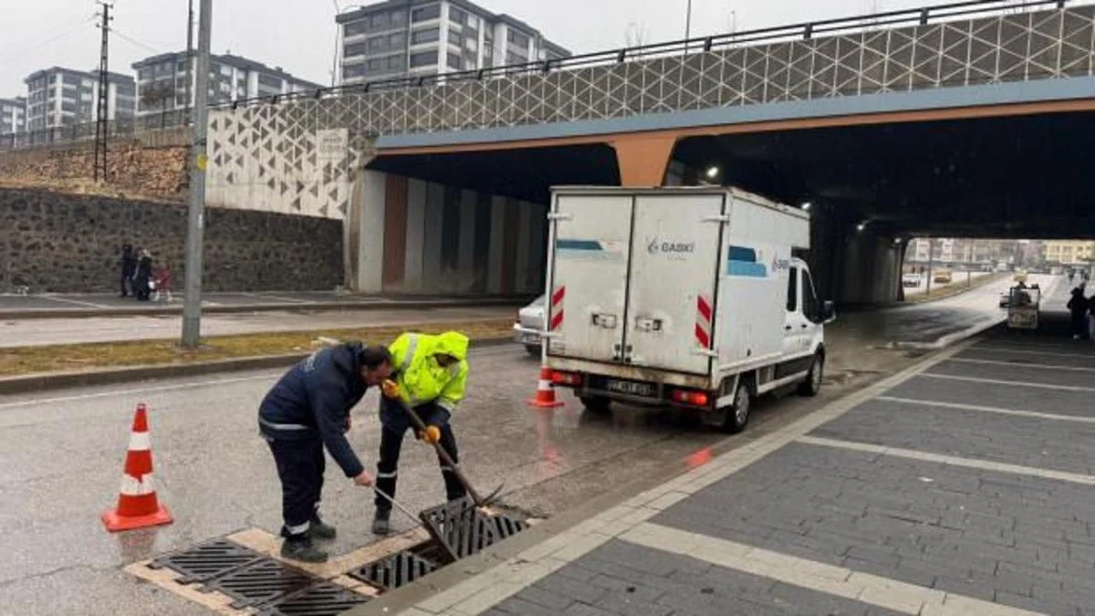 Gaziantep Büyükşehir Belediyesi Sağanak Yağışa Karşı Teyakkuzda