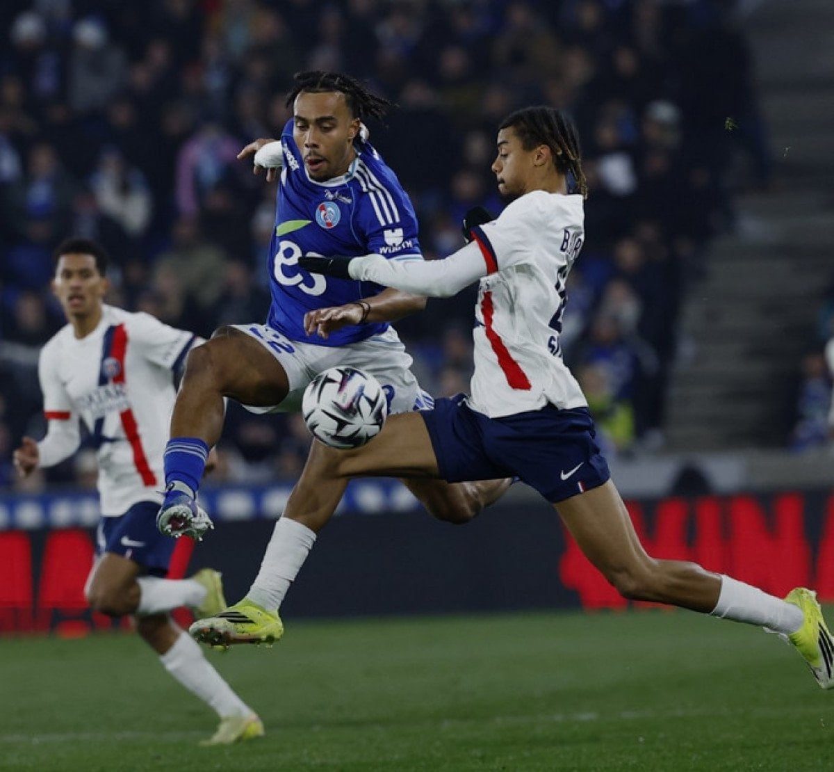 PSG Hata Yapmadı: Strasbourg Deplasmanında Kritik Galibiyet